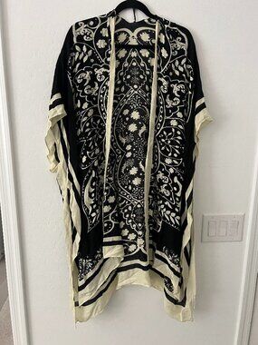 Modena Black Ivory Boho Kimono Cover Up One Size Floral Paisley Duster Cardigan